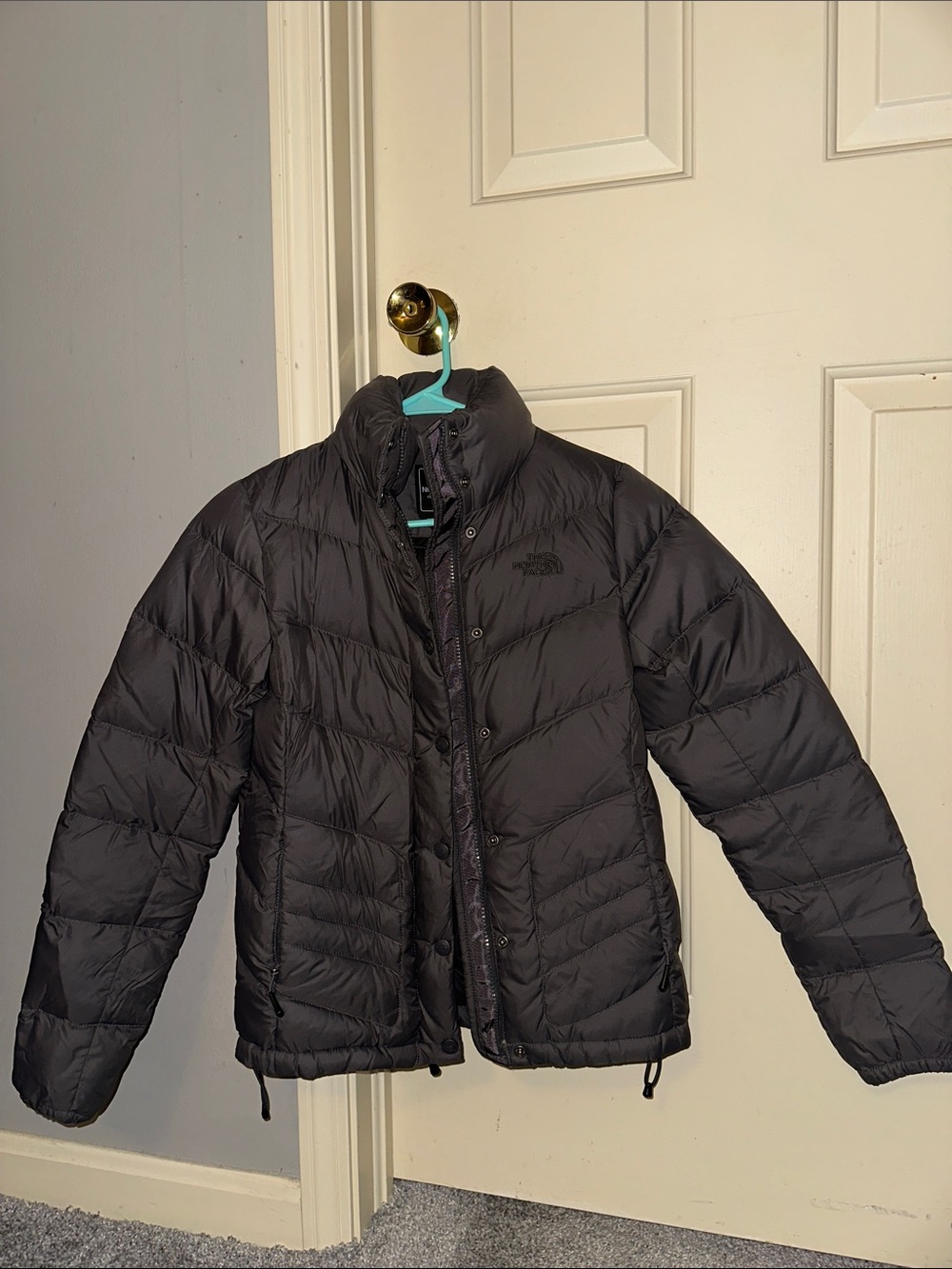 The North Face woman Black Quilted Puffer Jacket